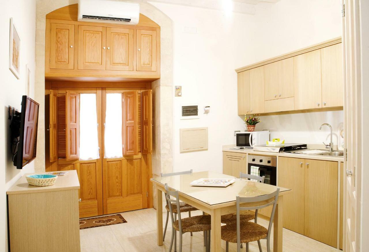 Rosa Holiday Home Syracuse Bagian luar foto