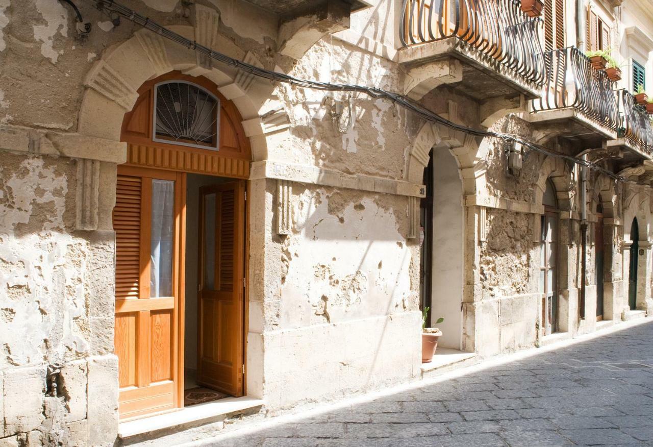 Rosa Holiday Home Syracuse Bagian luar foto
