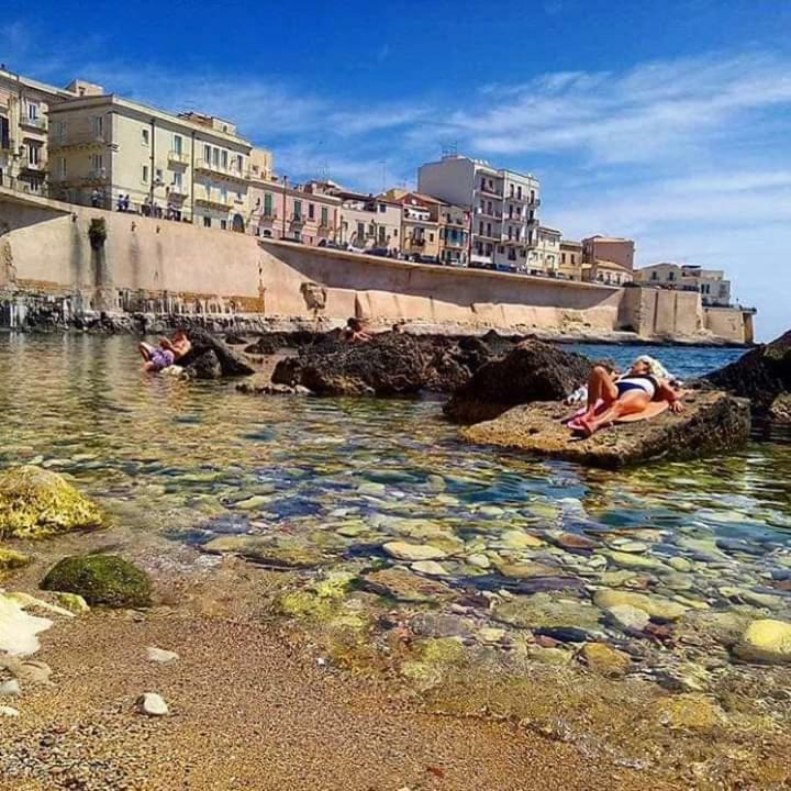 Rosa Holiday Home Syracuse Bagian luar foto